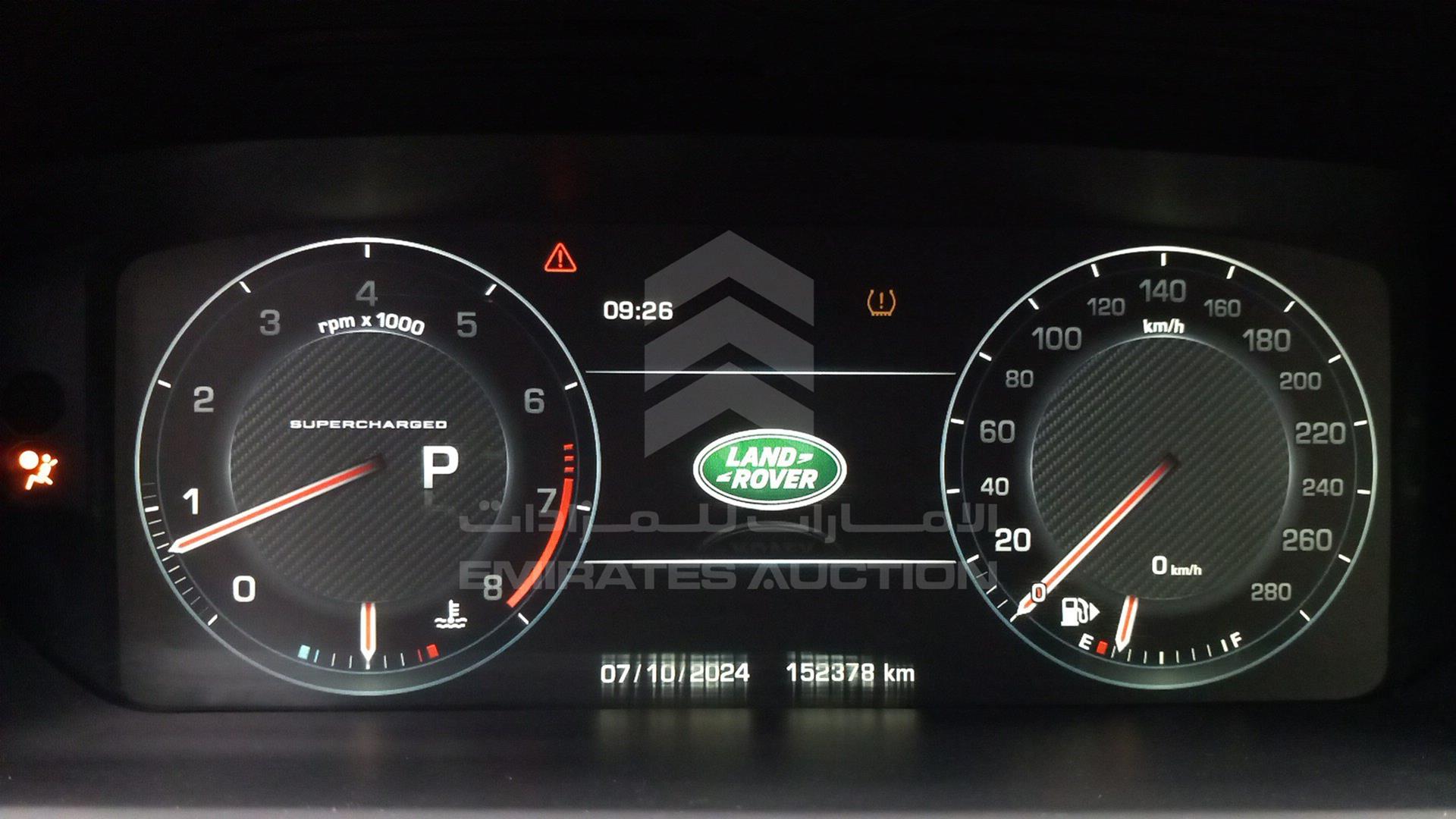 2016 RANGE ROVER VOGUE VIN: SALGA3EF8GA259620