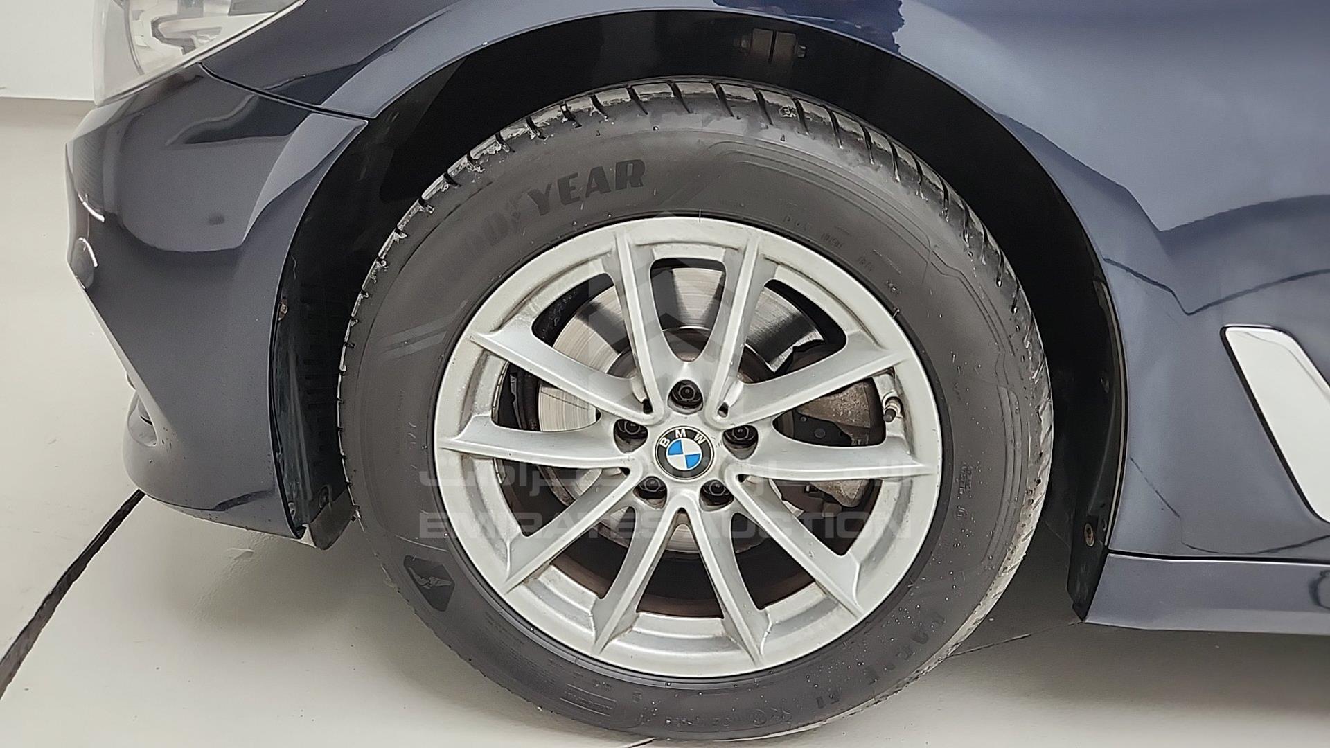 2020 BMW 520 VIN: WBAJT1A07LCE33656