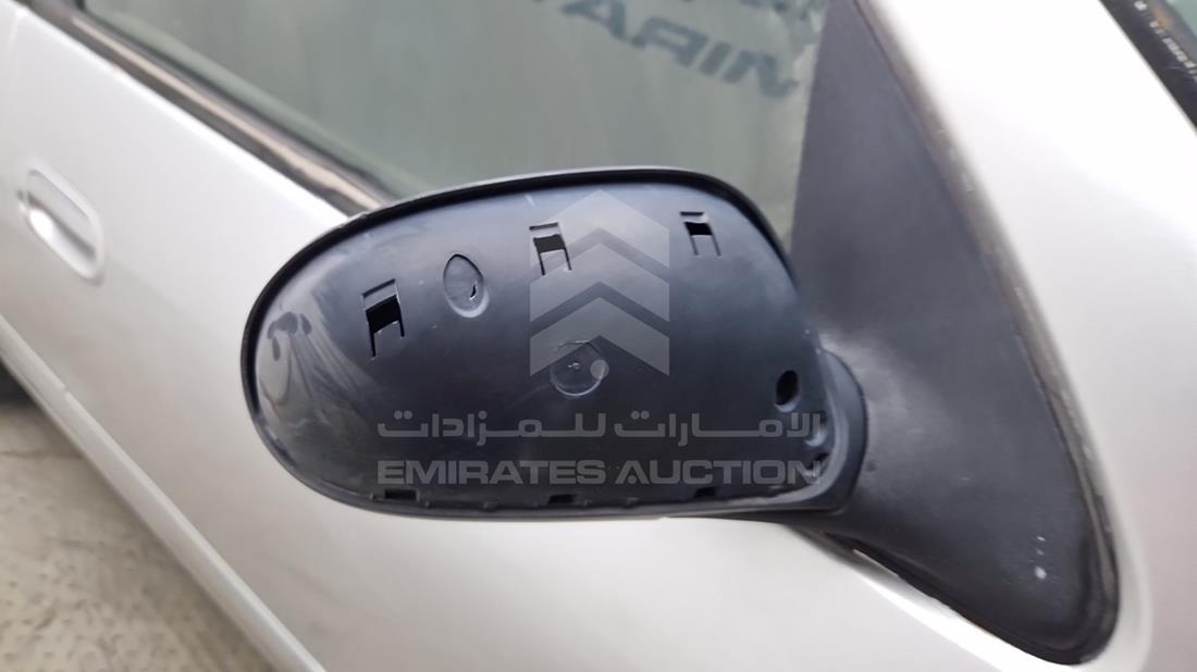 نيسان صني 2001 — خدش — صورة 31