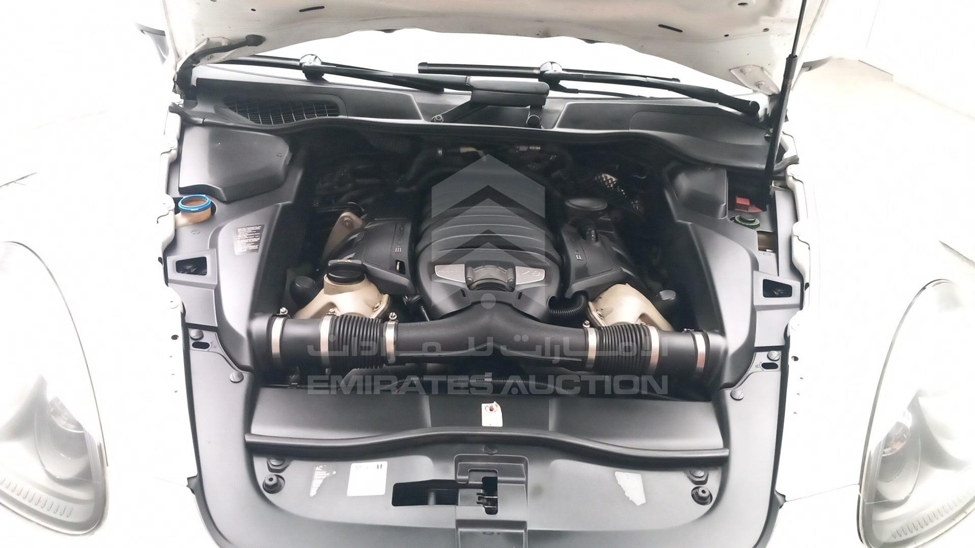 2013 PORSCHE CAYENNE VIN: WP1ZZZ92ZDLA71912