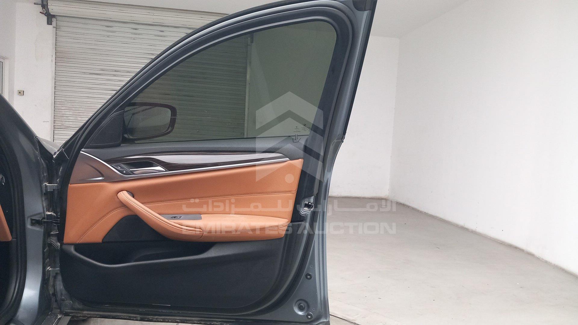 2019 BMW 520 I VIN: WBAJA1A04KWE61434