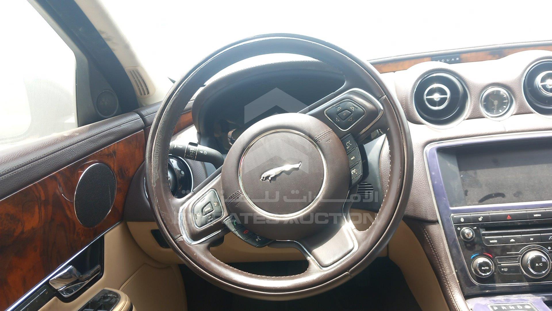 2013 JAGUAR X J VIN: SAJAA20A6D8V50981