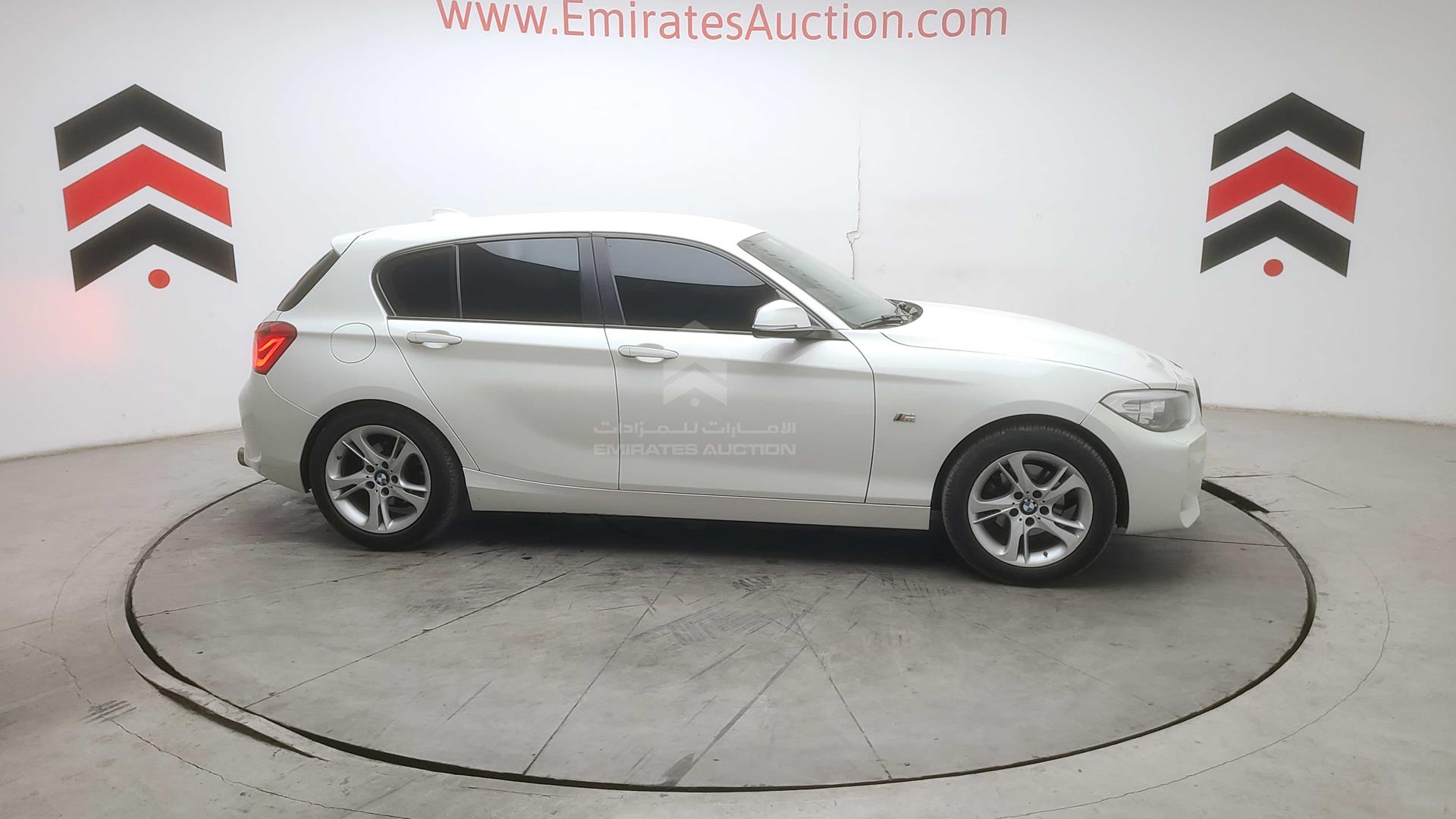 2016 BMW 120 VIN: WBA1U710XG5D33903