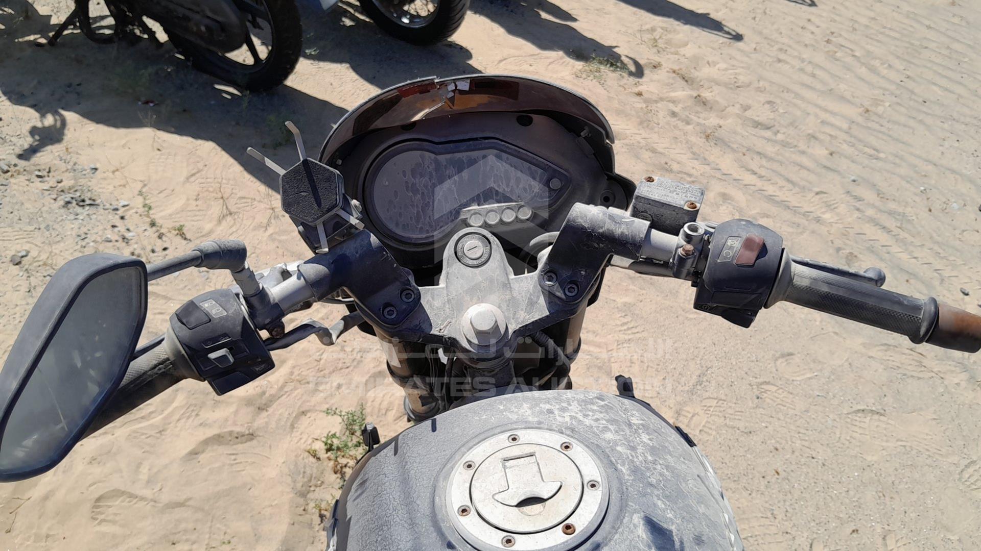 2017 BAJAJ PULSAR 180CC VIN: MD2A12DY6HCG10392