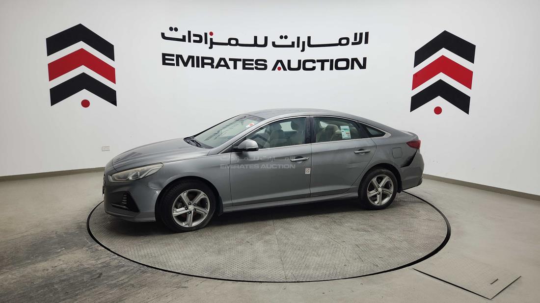 2018 Hyundai Sonata — Front Left Angle — Photo 7