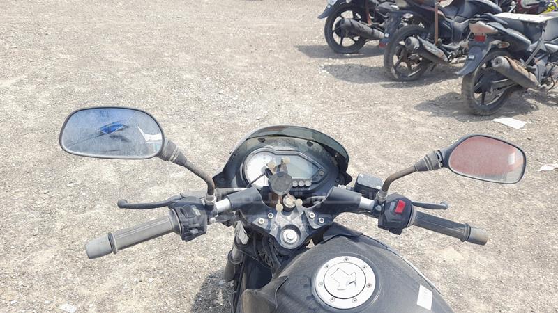 MD2A11CY5LCC61648 Auction: EmiratesAuction Lot: 406906 MD2A11CY5LCC61648 Bajaj Pulsar 0 BLACK Photo 9