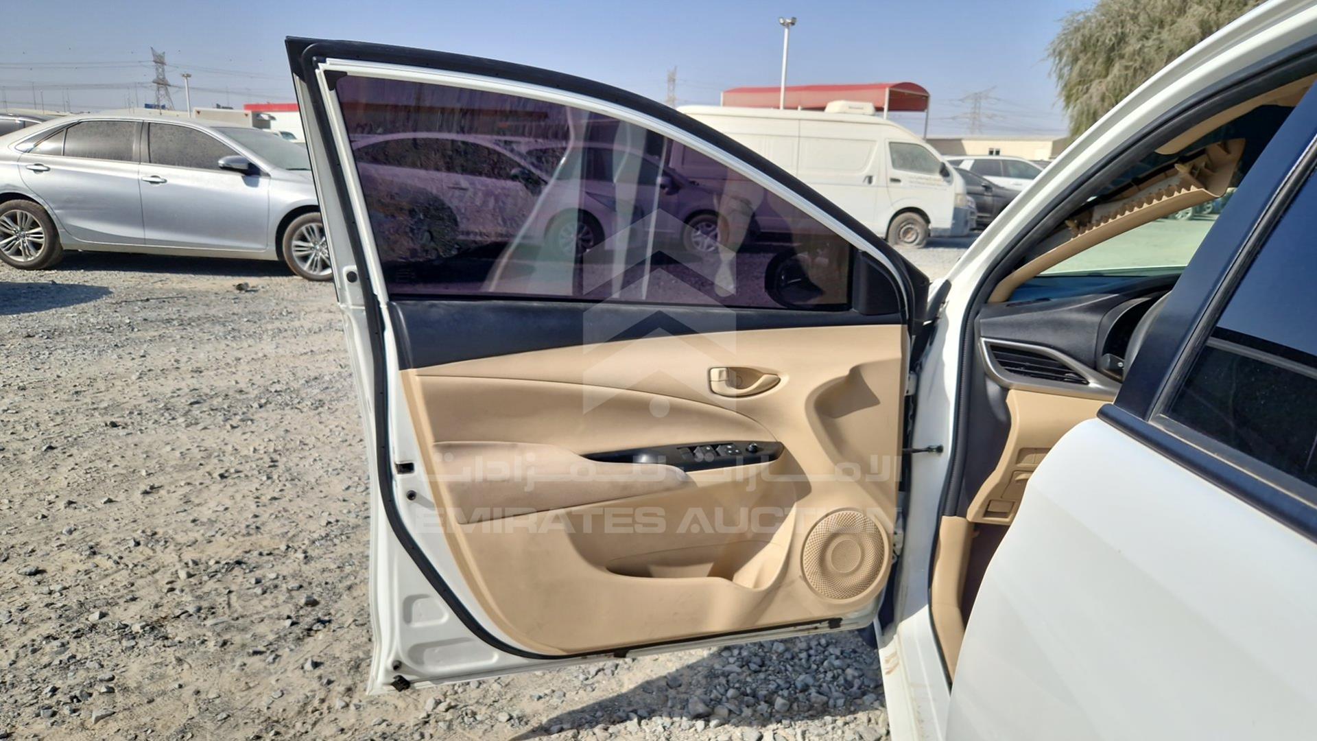 2019 TOYOTA YARIS VIN: MHFB29F32K2083886