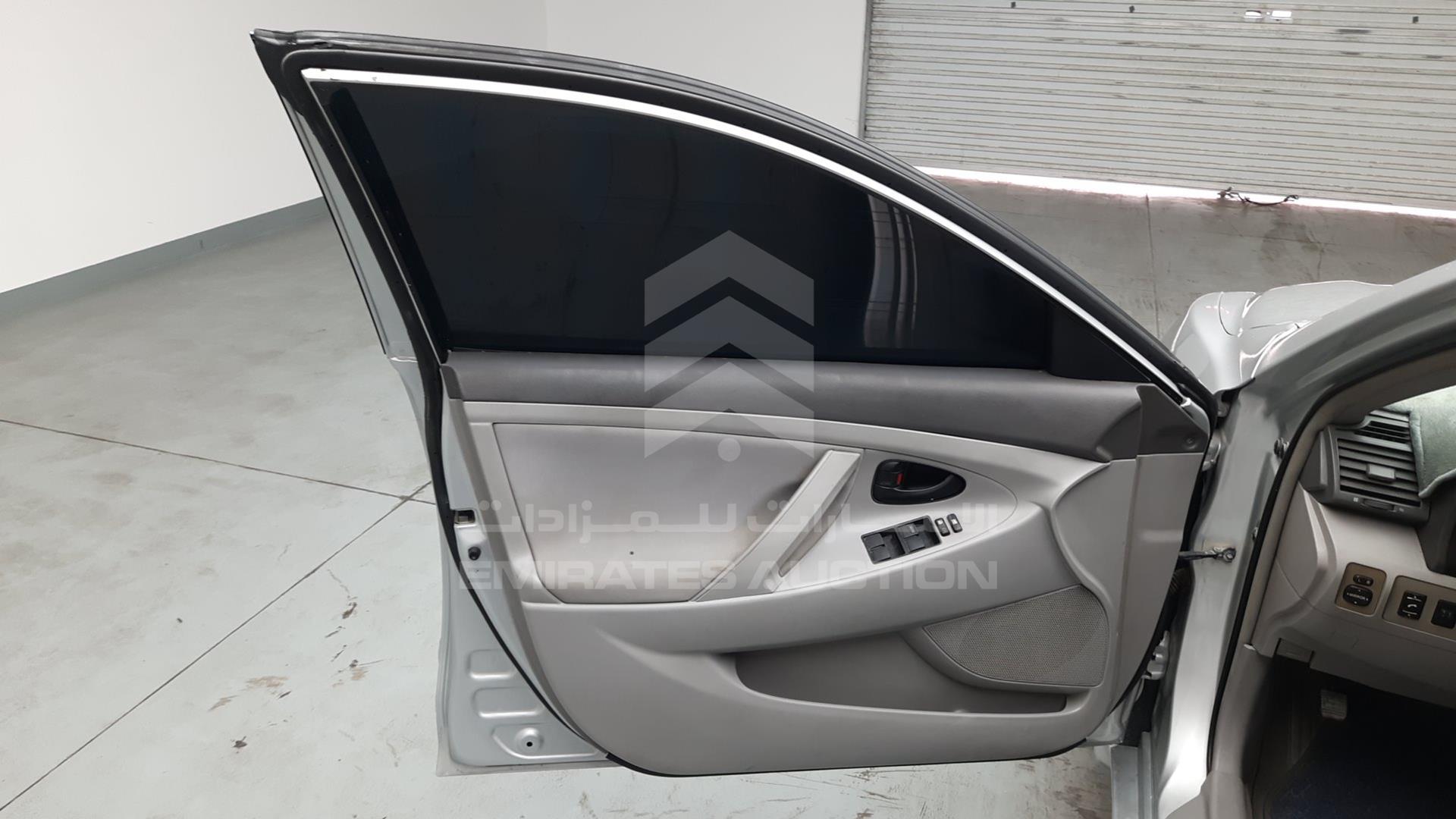 2009 TOYOTA CAMRY VIN: 6T1BE42KX9X567577