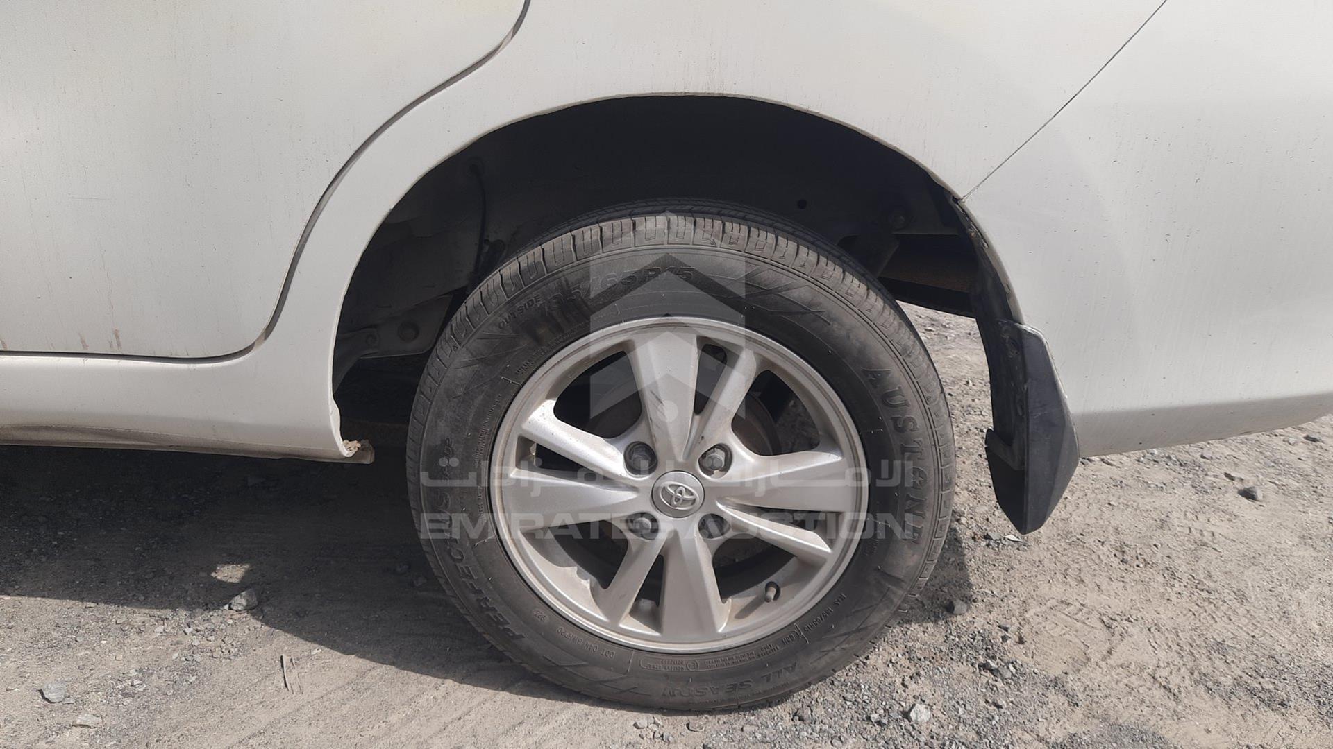 2015 TOYOTA AVANZA VIN: MHKMC13F1FK018413