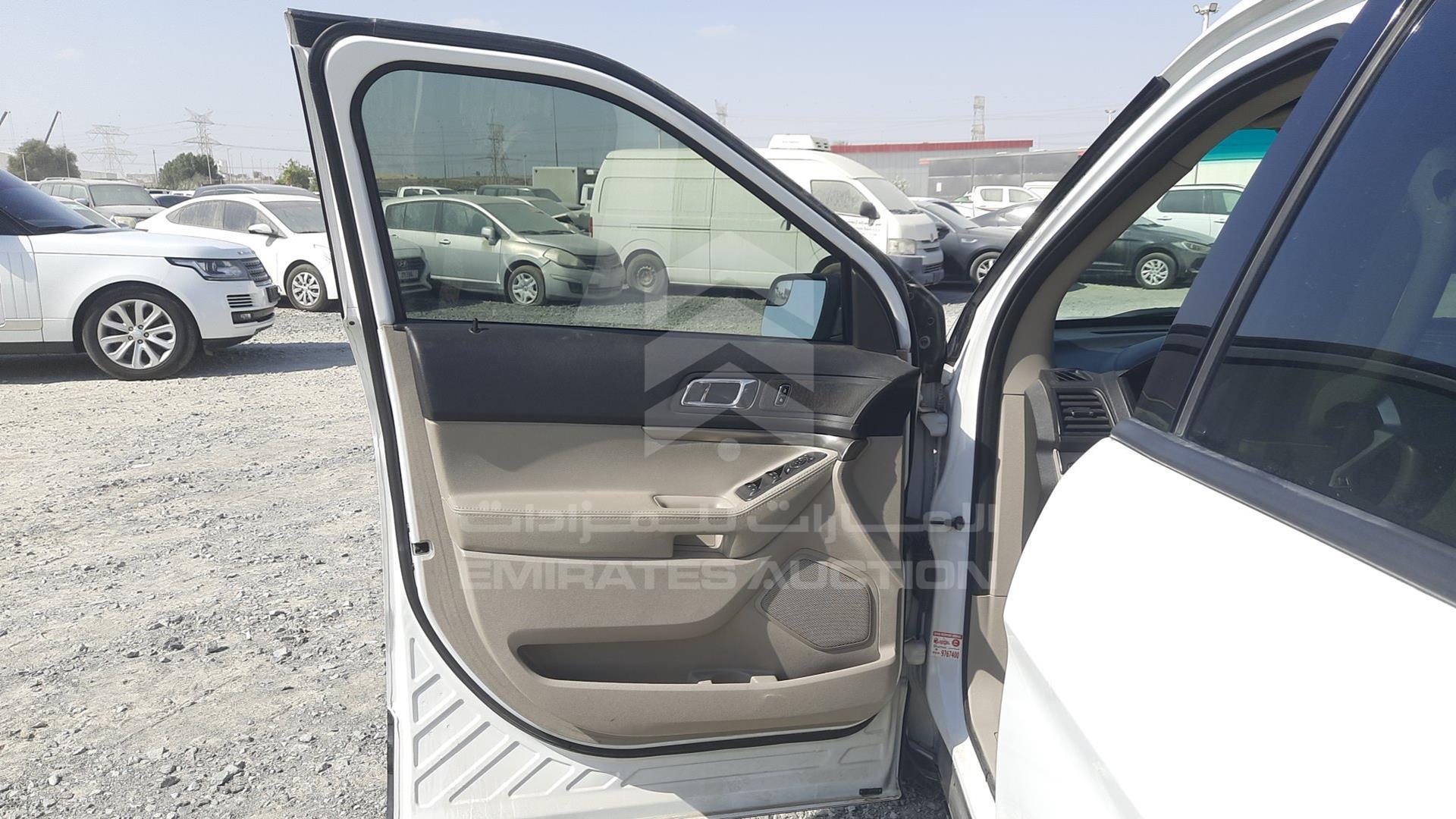 2013 FORD EXPLORER VIN: 1FM5K8B87DGC42620