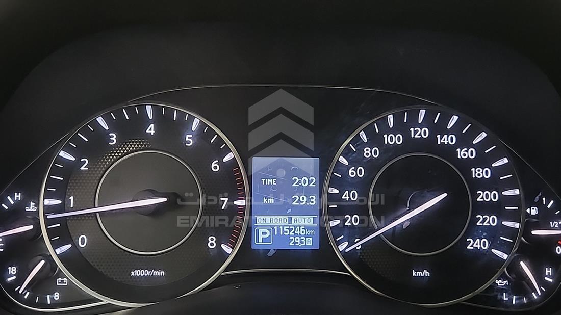 2016 Nissan Patrol — Speedometer & RPM Gauges — Photo 17