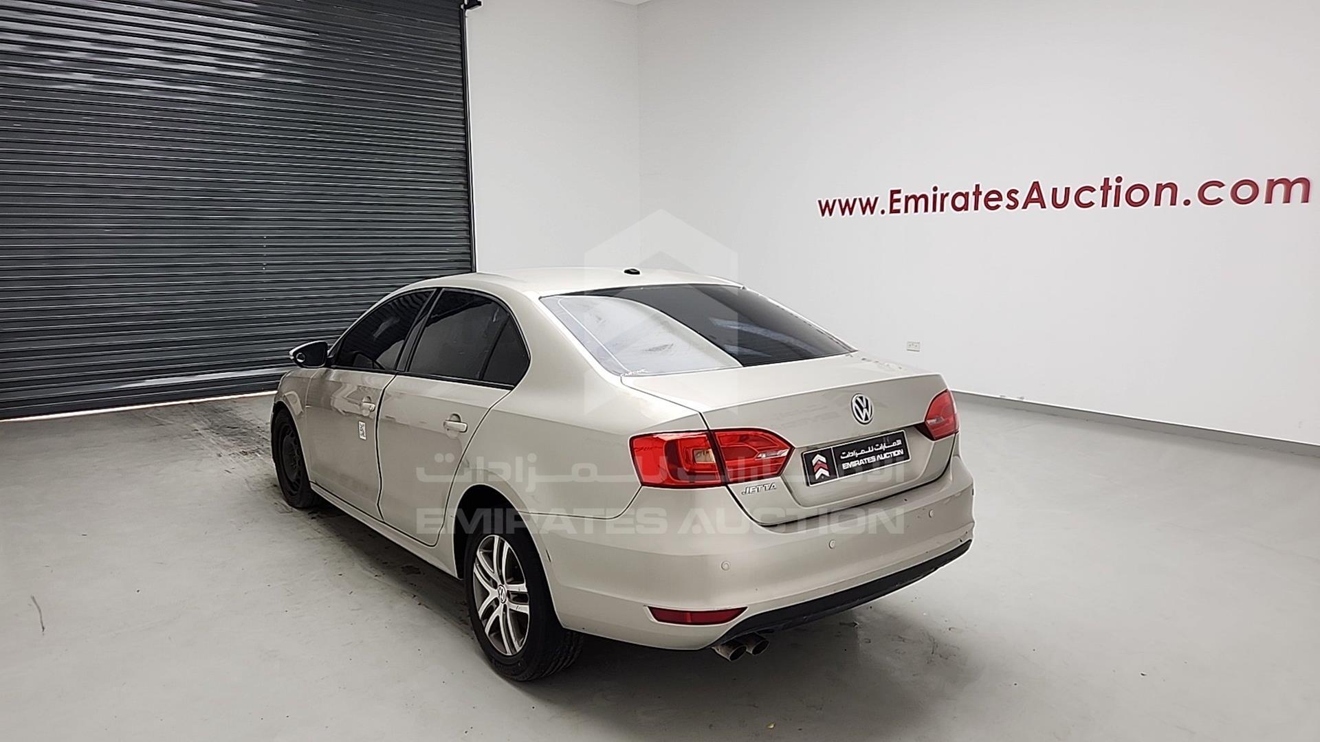 2014 VOLKSWAGEN JETTA VIN: WVWRV1AJ4EM215497