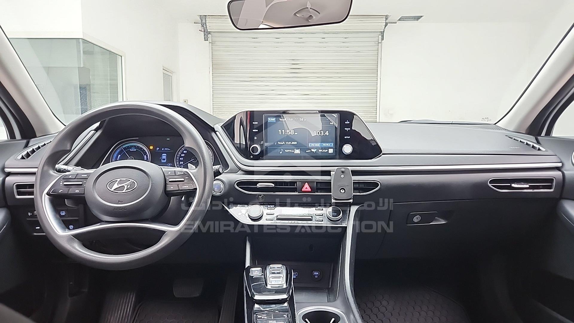 2021 HYUNDAI SONATA VIN: KMHL241J6MA014177