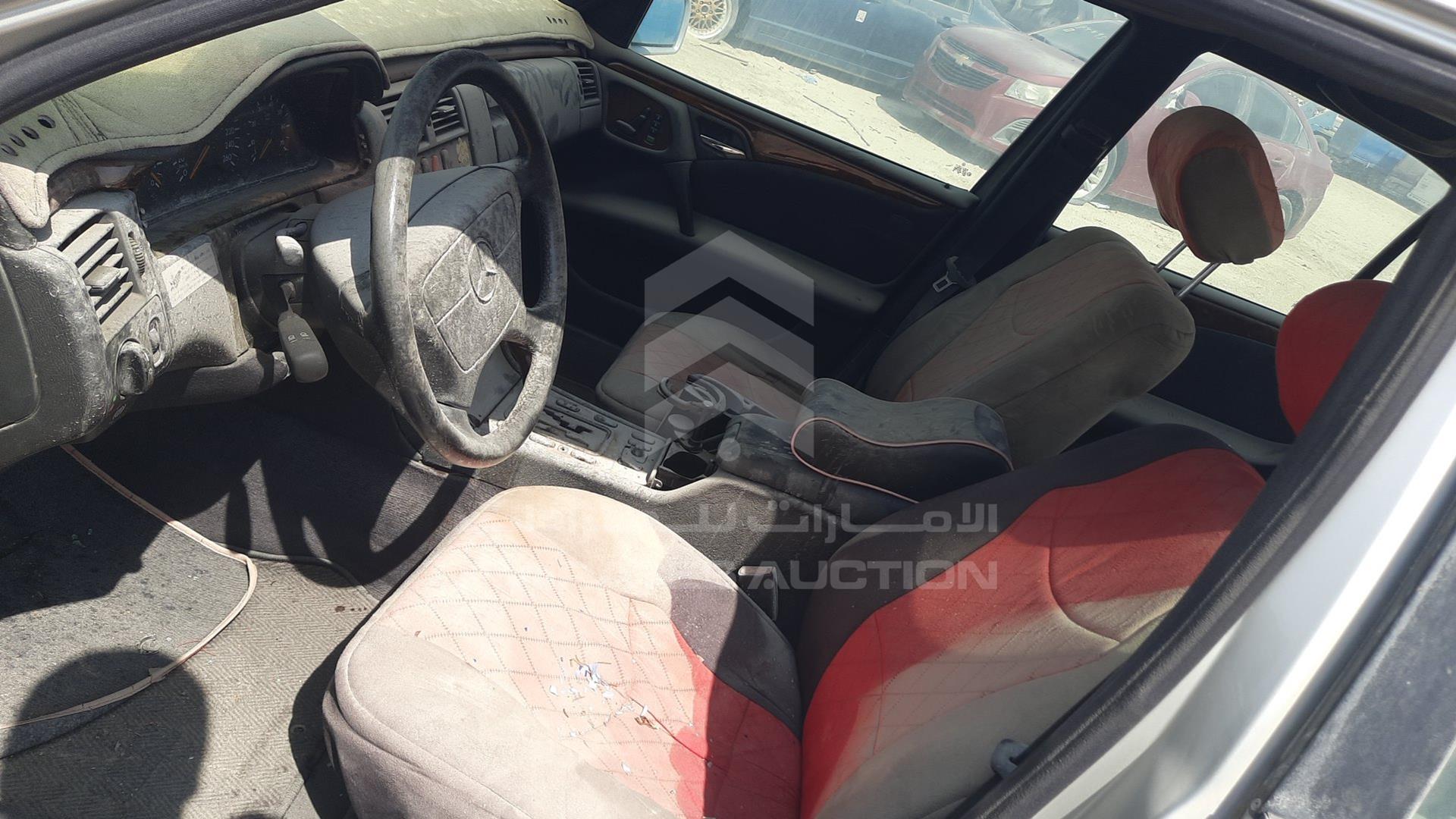 1998 MERCEDES E 320 VIN: WDB2100821X007897