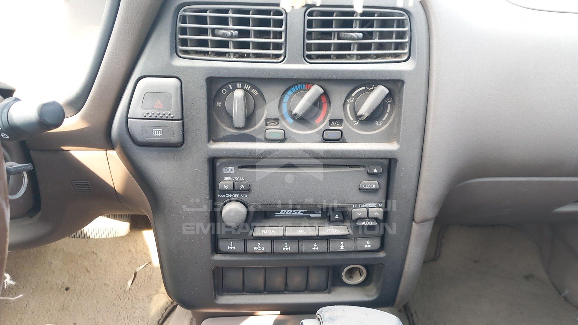 2000 NISSAN PATHFINDER VIN: JN8AR07Y3YW442550