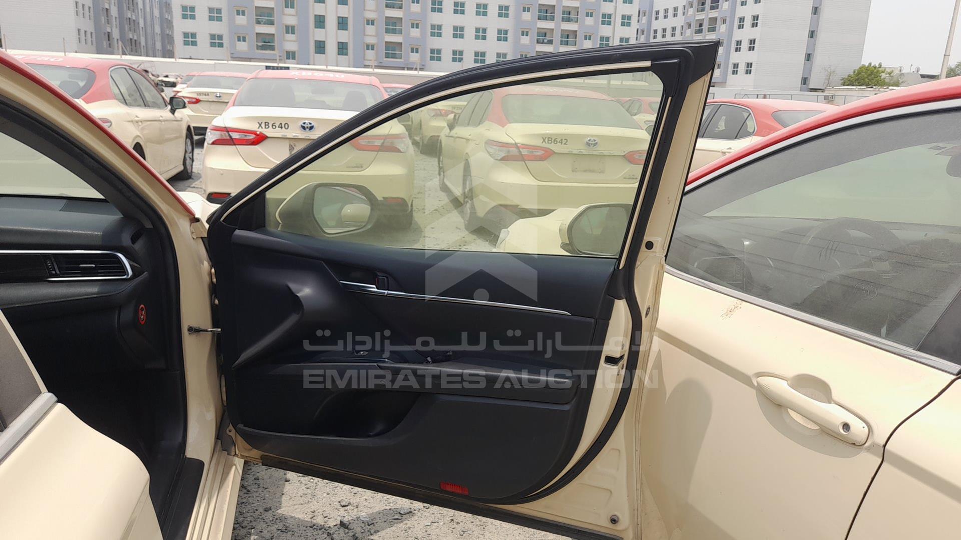 2018 TOYOTA CAMRY VIN: JTNB29HK6J3012310