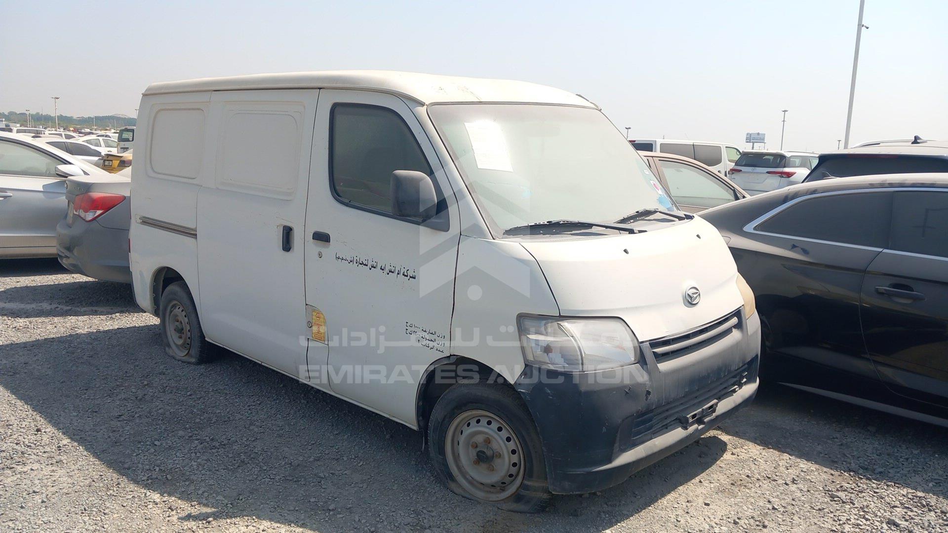 2015 DAIHATSU GRAN MAX VIN: MHKBC31F9FK000683