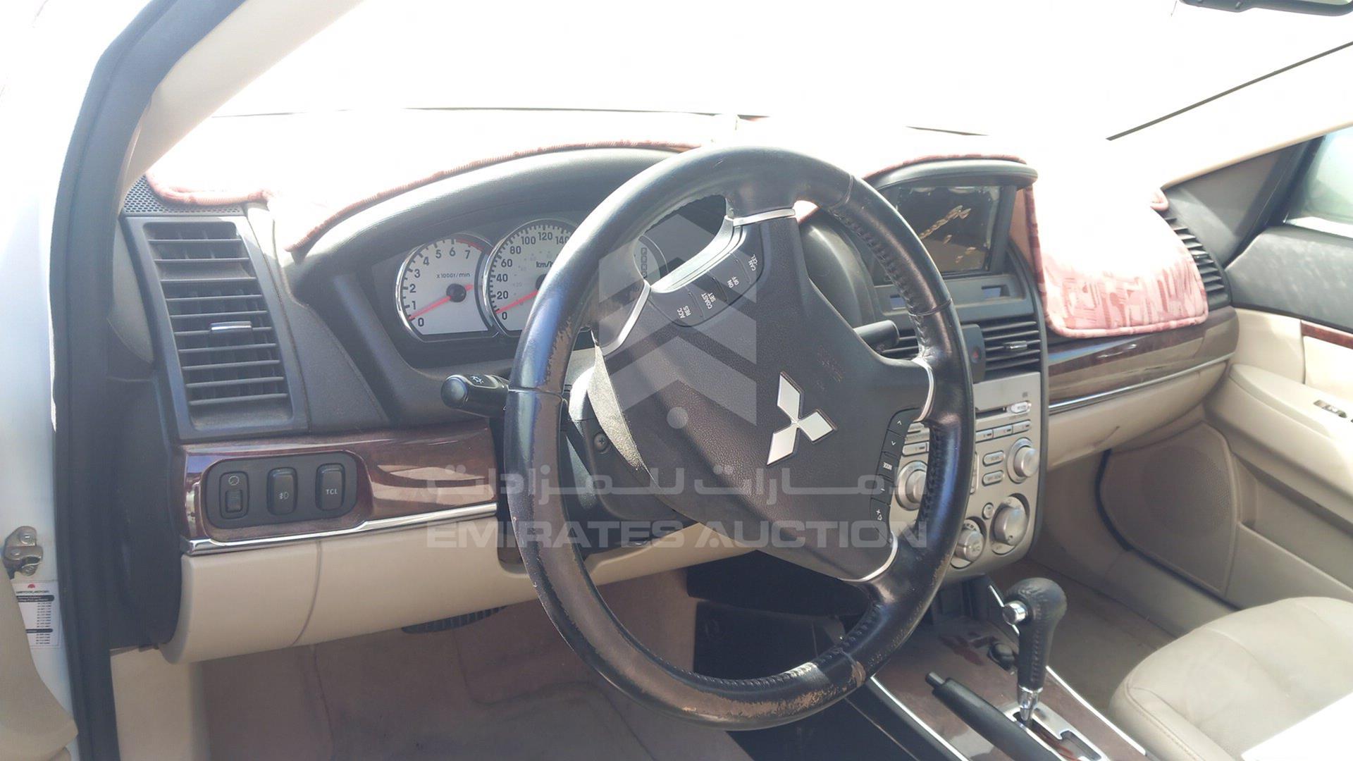 2013 MITSUBISHI GALANT VIN: 4P3SYDJ3ADE802024