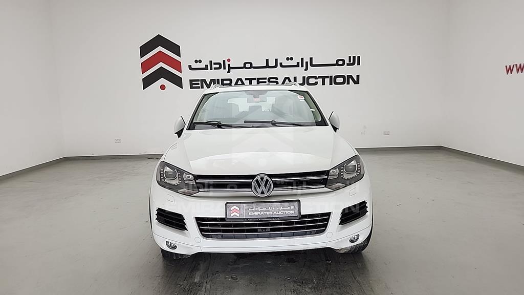 WVGBC2BP3ED000124 - 2014 VOLKSWAGEN TOUAREG - #undefined