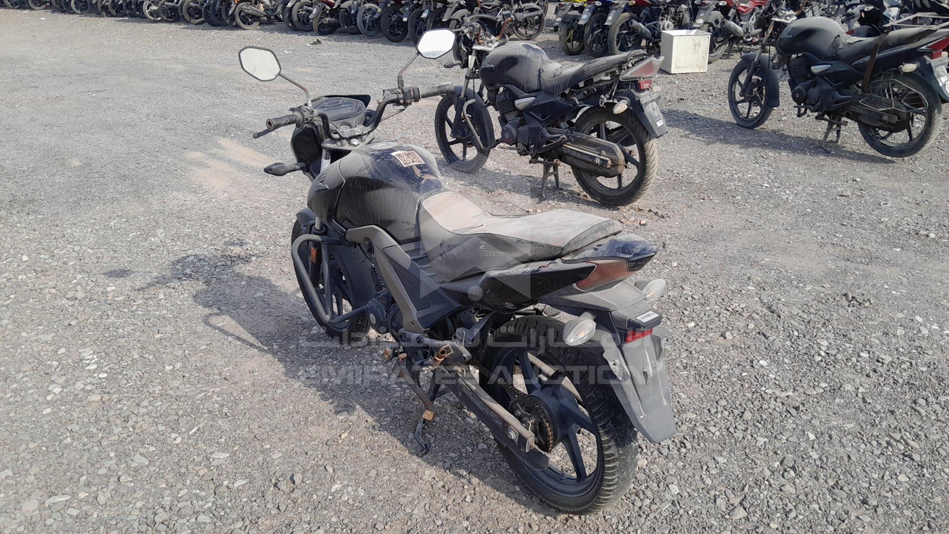 2016 HONDA UNICORN 160 VIN: ME4KC2035G8001828