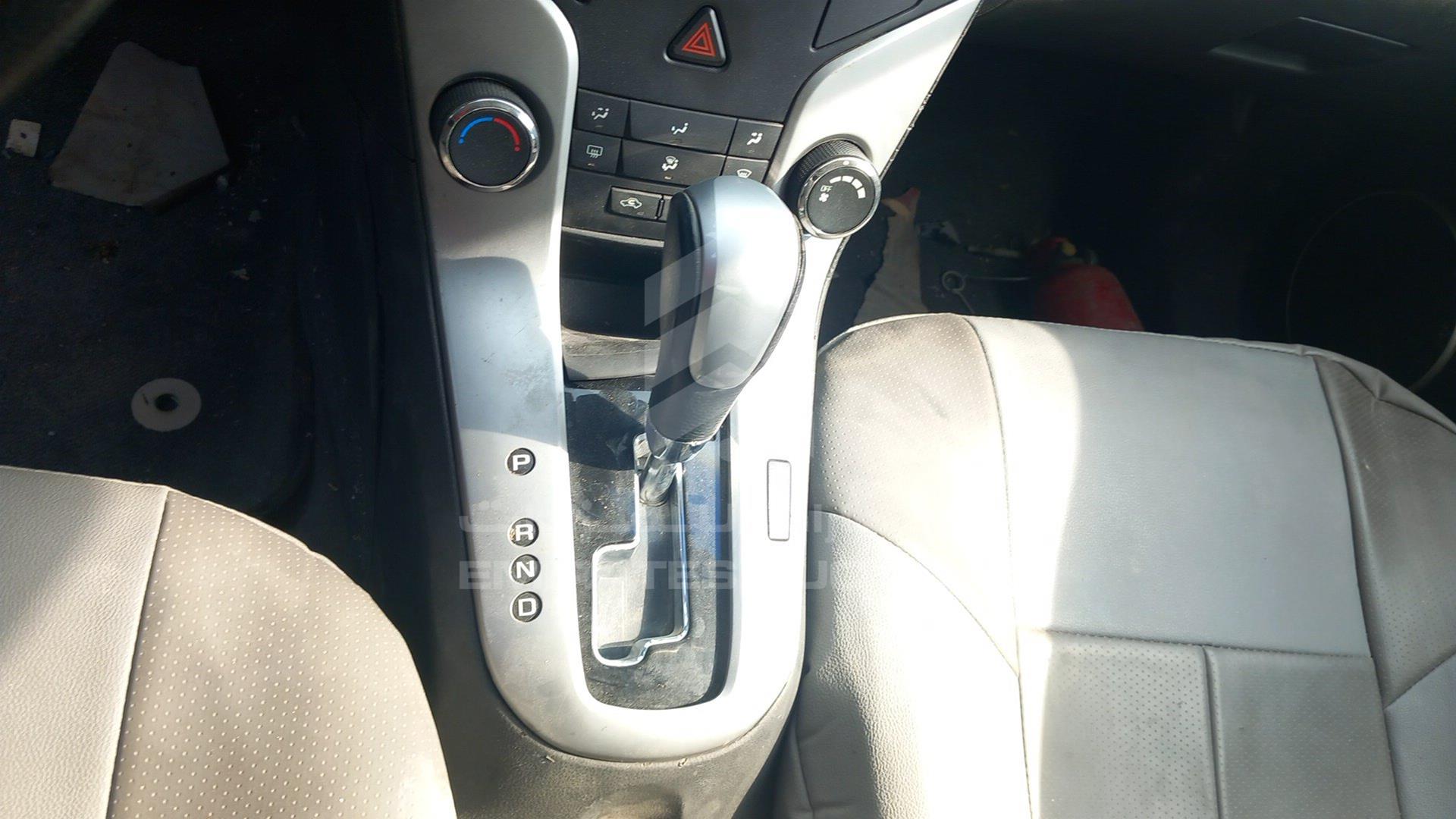 2015 CHEVROLET CRUZE VIN: KL1PJ5C57FK001991