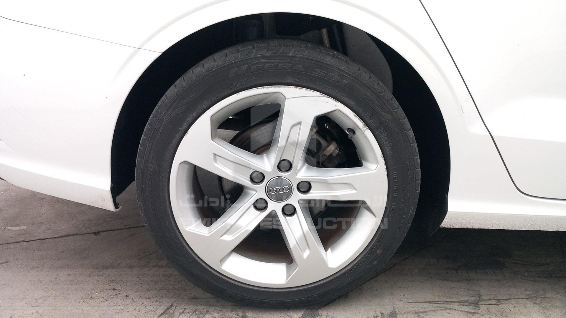 2018 AUDI A3 VIN: WAUZZZFF5J1019200