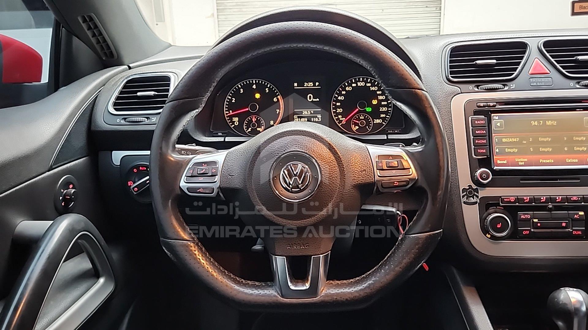 2011 VOLKSWAGEN SCIROCCO VIN: WVWBE2134BV013676