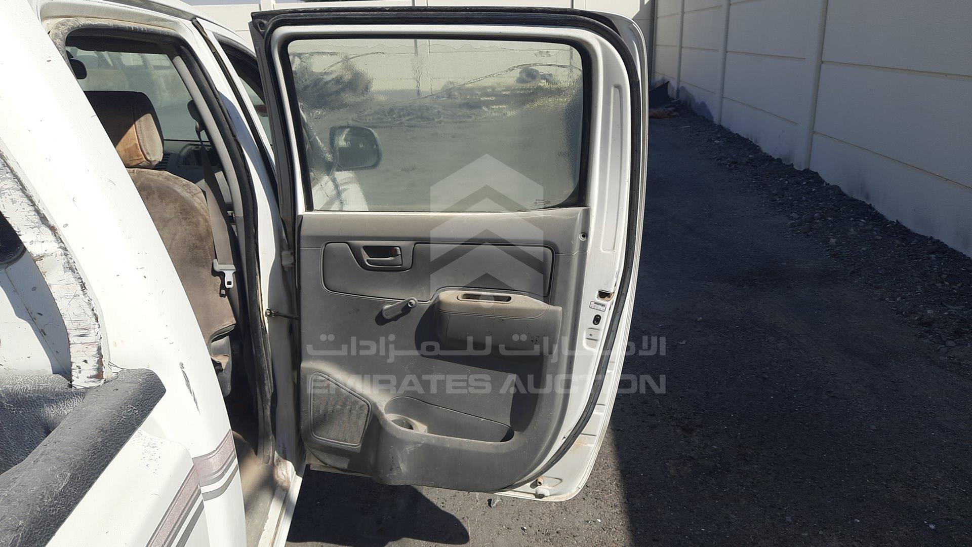 2008 TOYOTA HILUX VIN: MR0EX12G582014981
