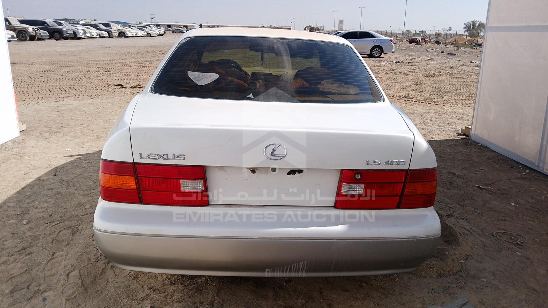 1998 LEXUS LS400 VIN: JT8BH28F8W0123543