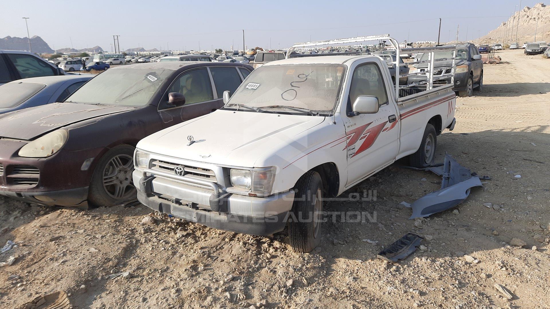 2000 TOYOTA HILUX VIN: JT4AG4265Y0016439
