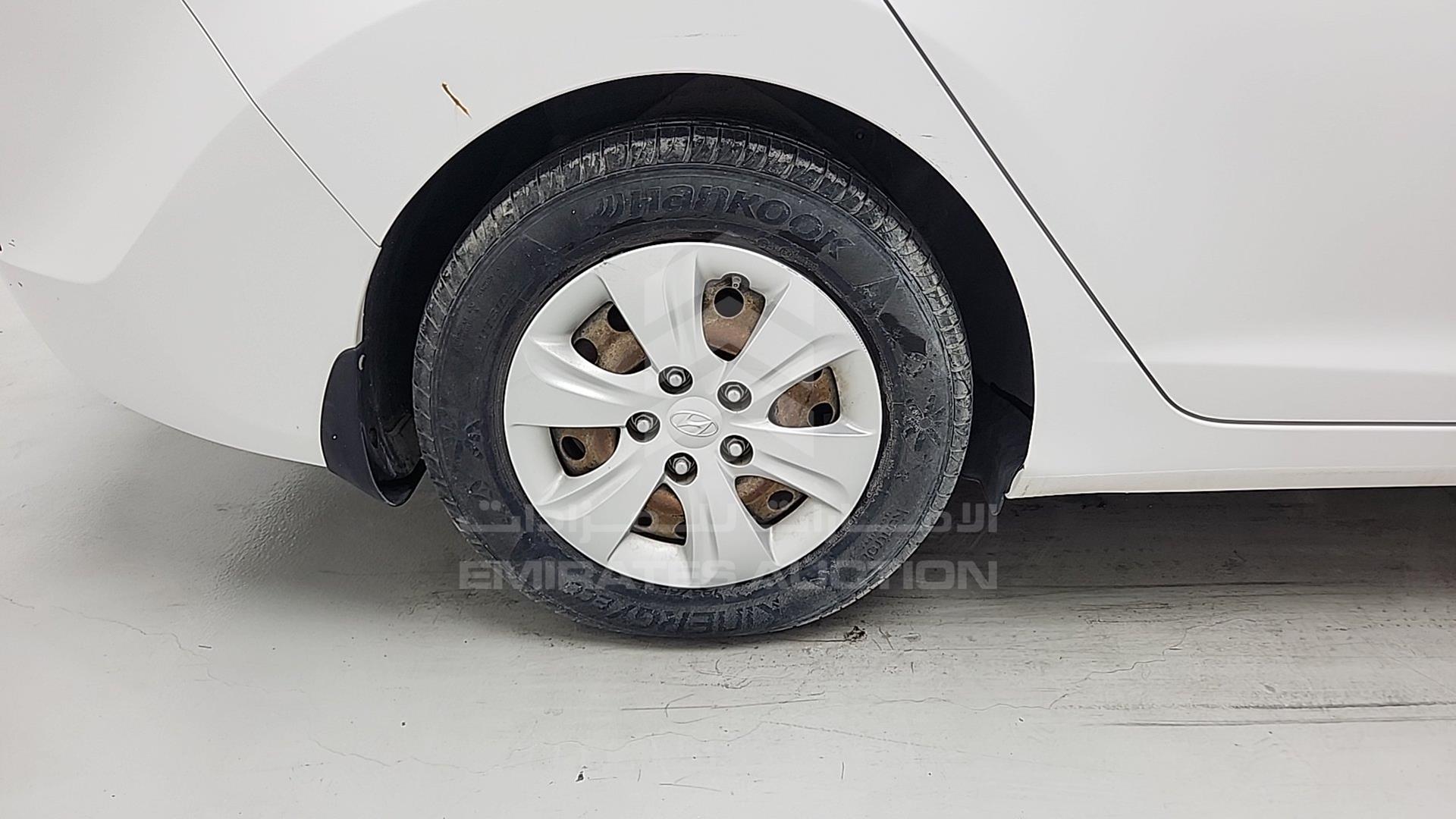 2015 HYUNDAI ELANTRA VIN: KMHDG41C6FU409615
