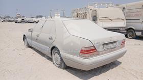 1998 Mercedes S 320 — Rear Left Angle — Photo 6 — Thumbnail