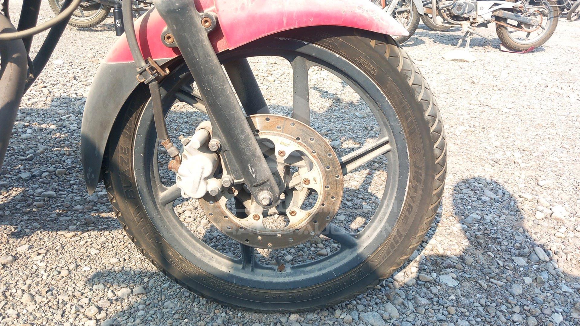 0 BAJAJ PULSAR 150 VIN: MD2A11CZ1CCE80812