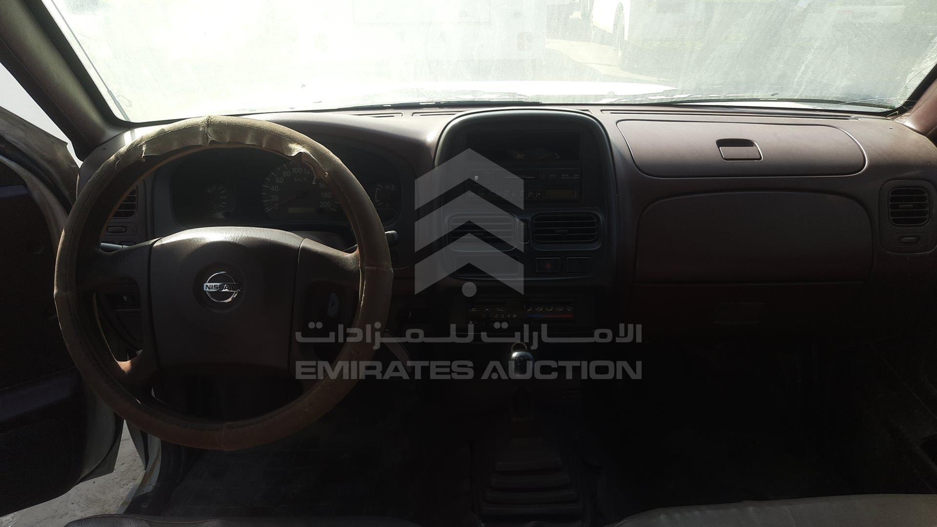 2007 NISSAN 2400 VIN: JN6DD23S07X216038