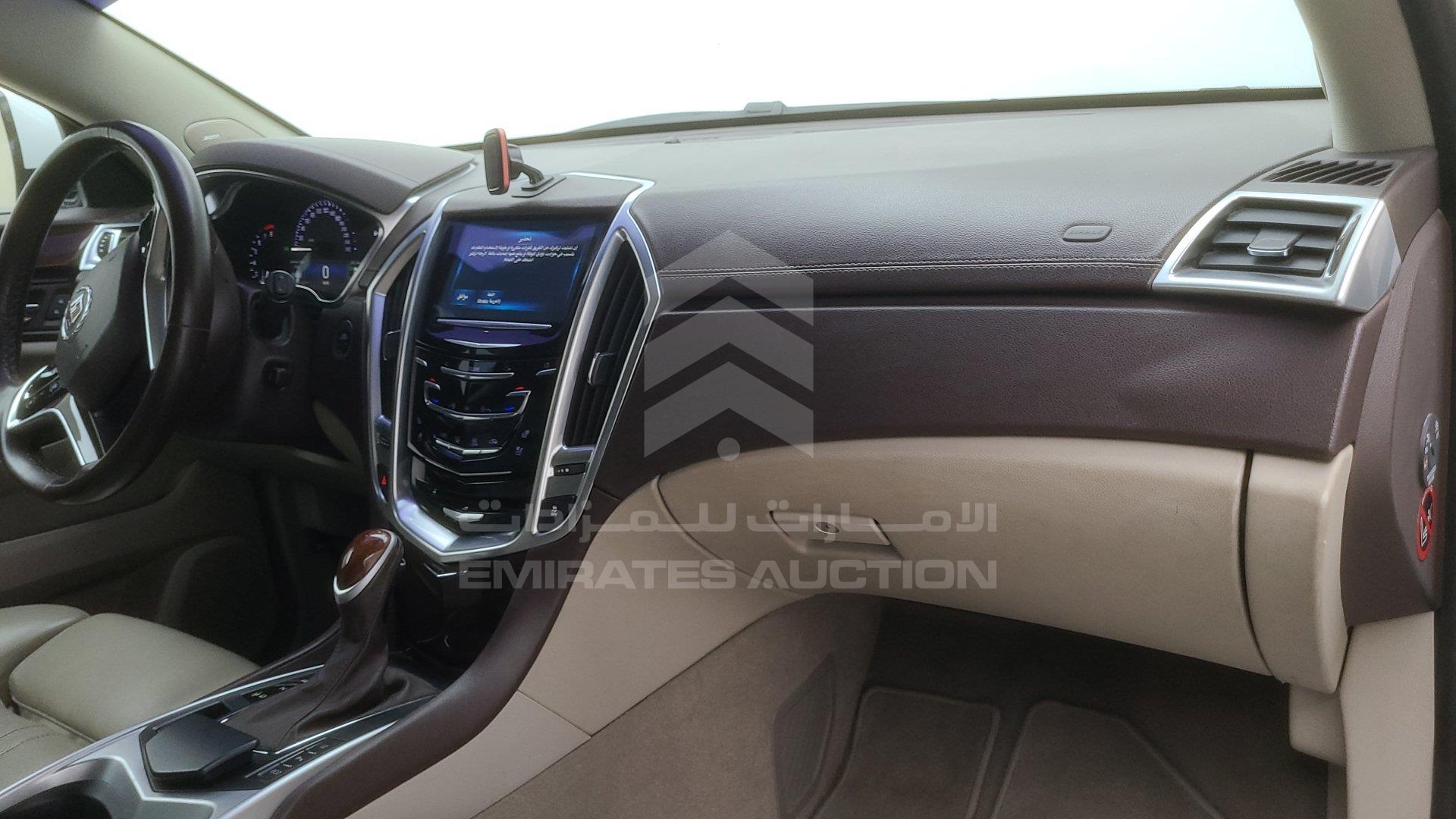 3GYFN9E32FS556311 - 2015 Cadillac SRX - #428187