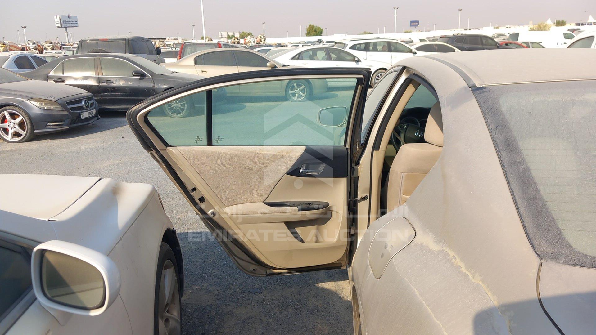 2013 HONDA ACCORD VIN: 1HGCR2622DA616114