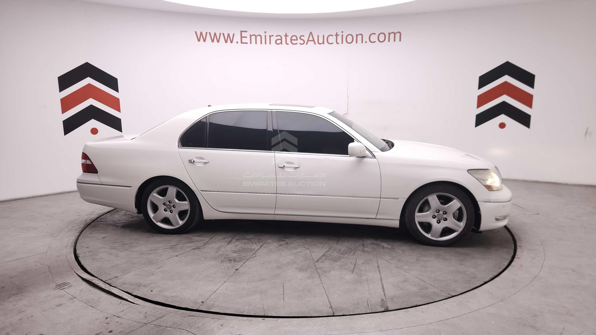 2004 LEXUS LS 430 VIN: JTHBN36F140142403