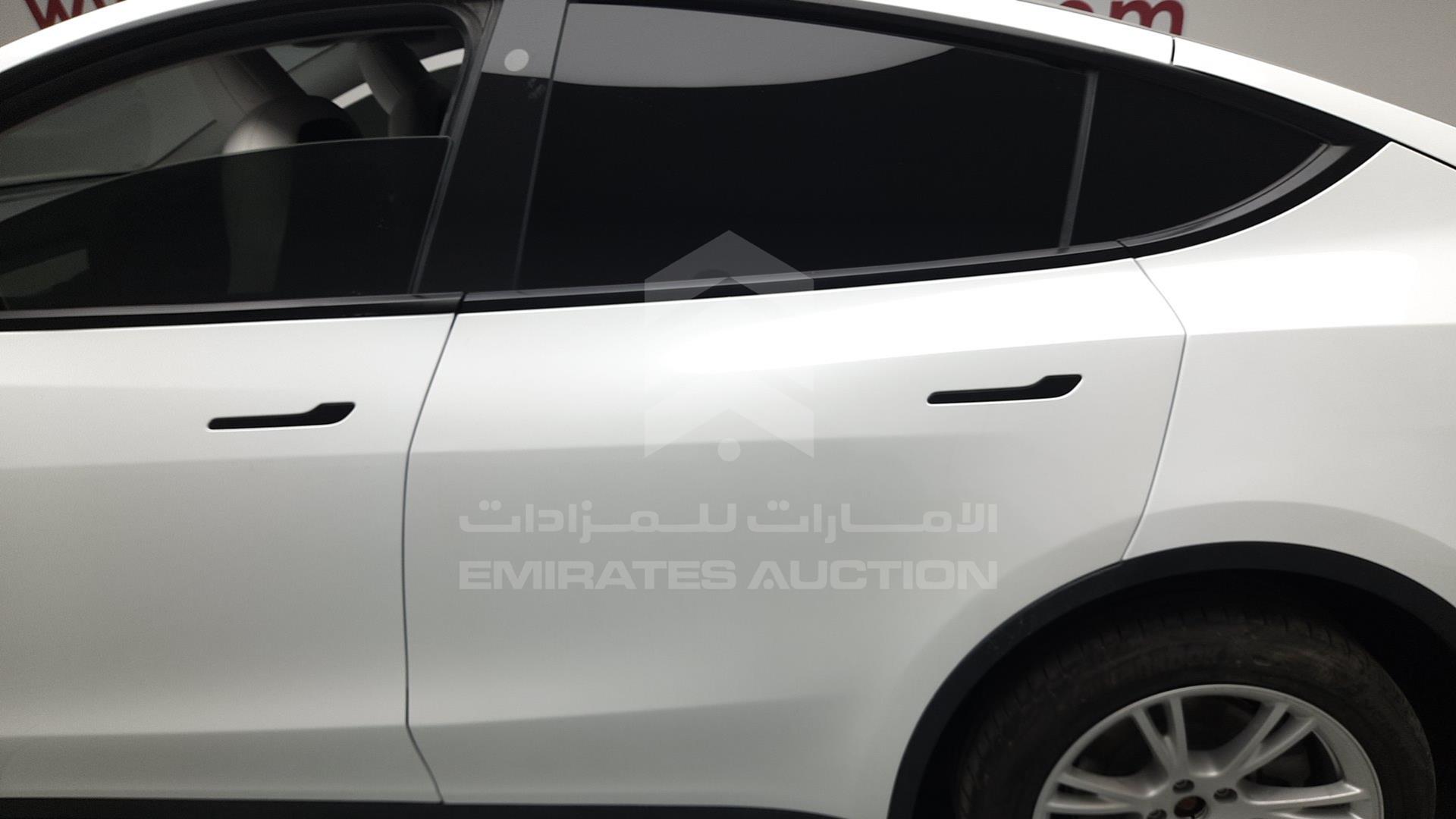 2022 TESLA MODEL Y VIN: LRWYGCEK8NC238045