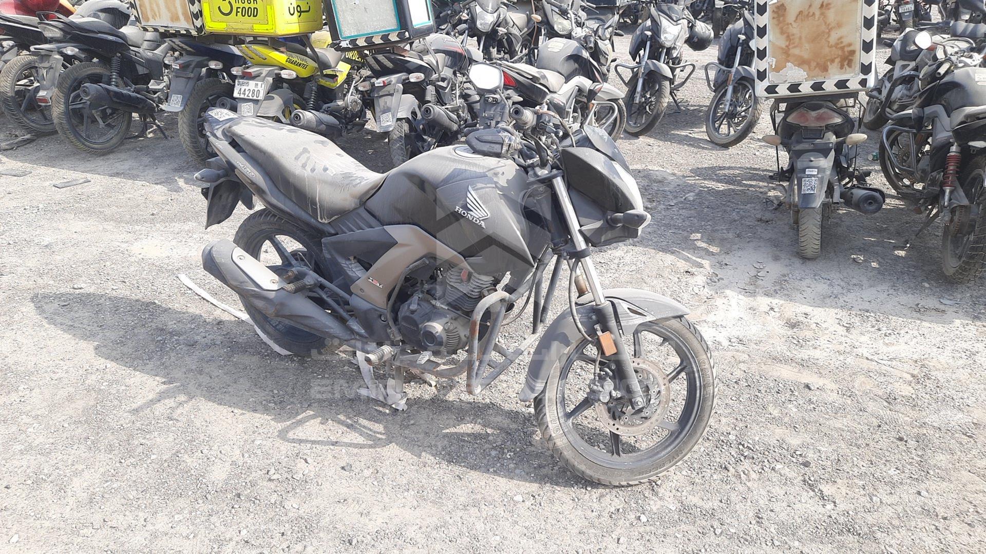 2020 HONDA UNICORN VIN: ME4KC20D4LA004988