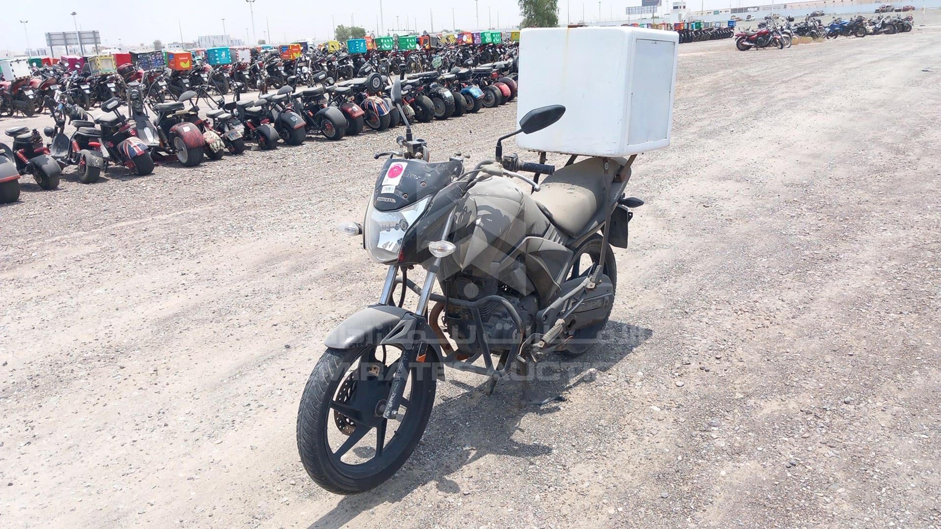 2017 HONDA UNICORN 160 VIN: ME4KC2064H8001444