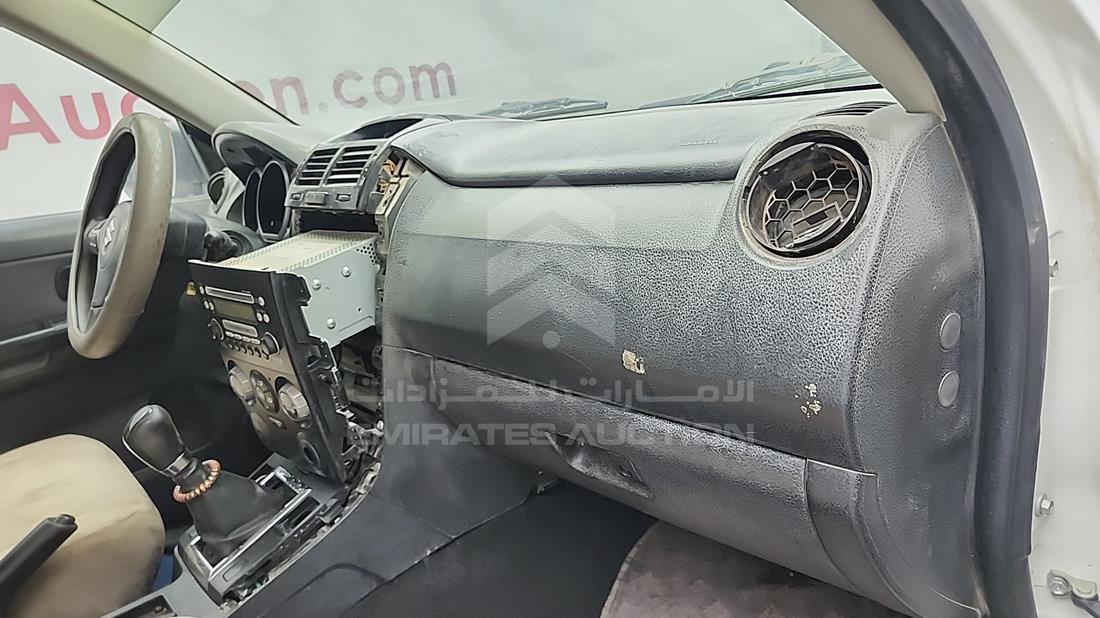 2007 Suzuki Grand Vitara — Front Right Passenger Dashboard View — Photo 21