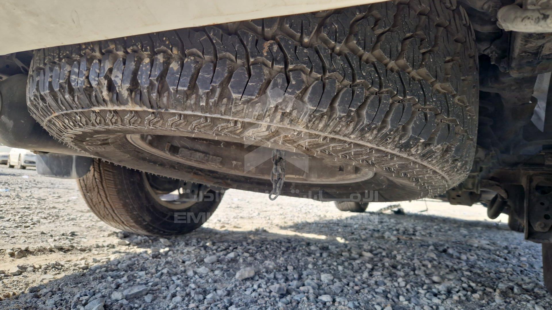 2014 TOYOTA LAND CRUISER VIN: JTMHX09J3E5041422