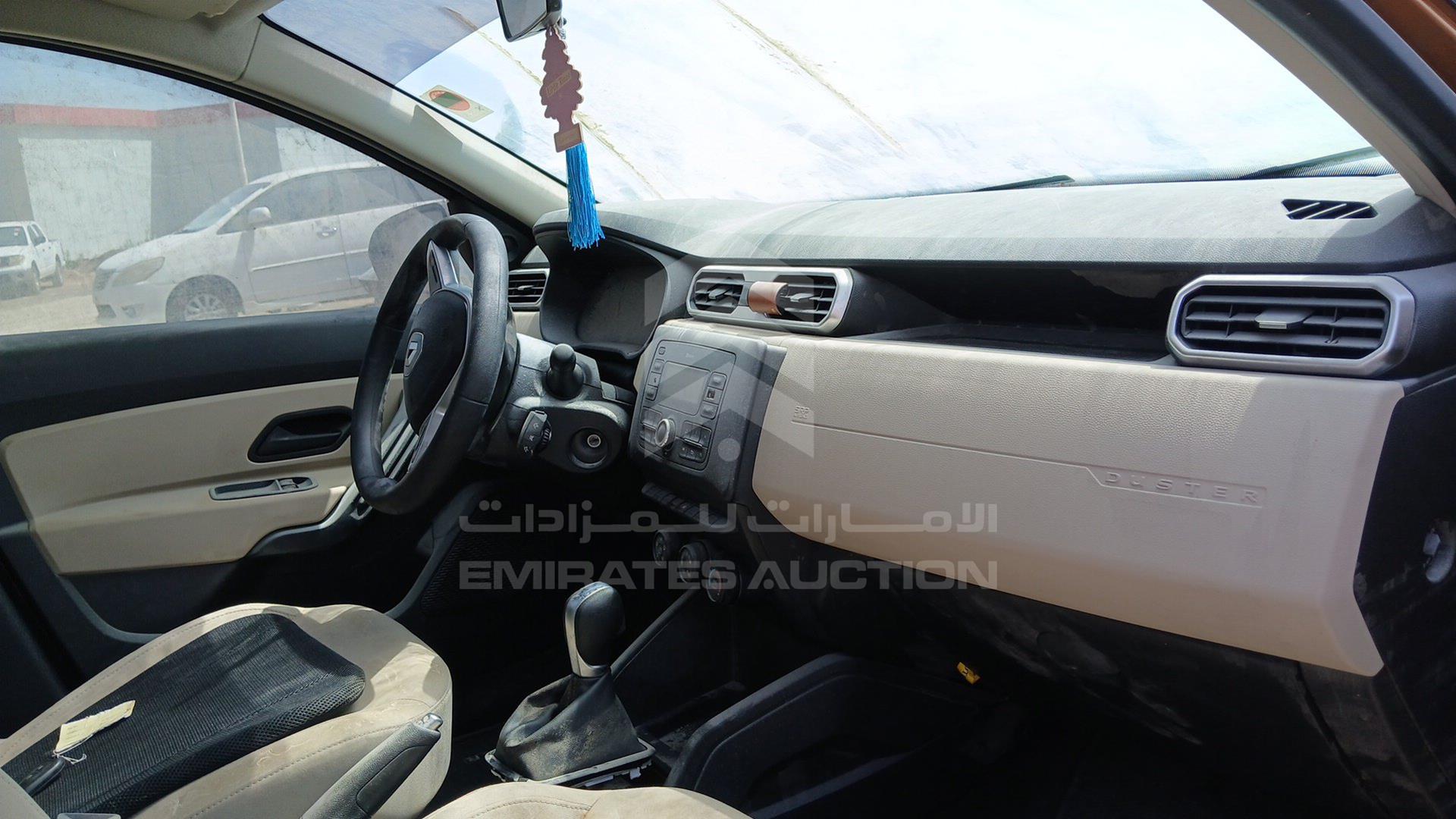 2020 RENAULT DUSTER VIN: VF1HSRMX1LA564178