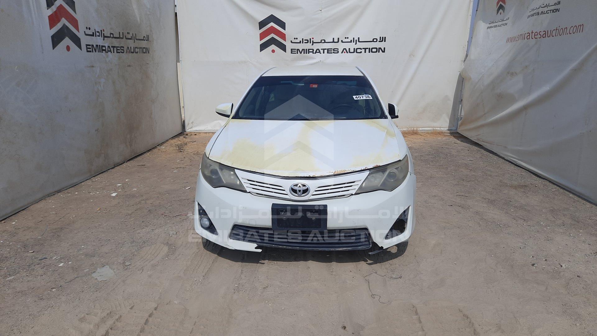 2015 TOYOTA --- VIN: 6T1BF9FK7FX585549
