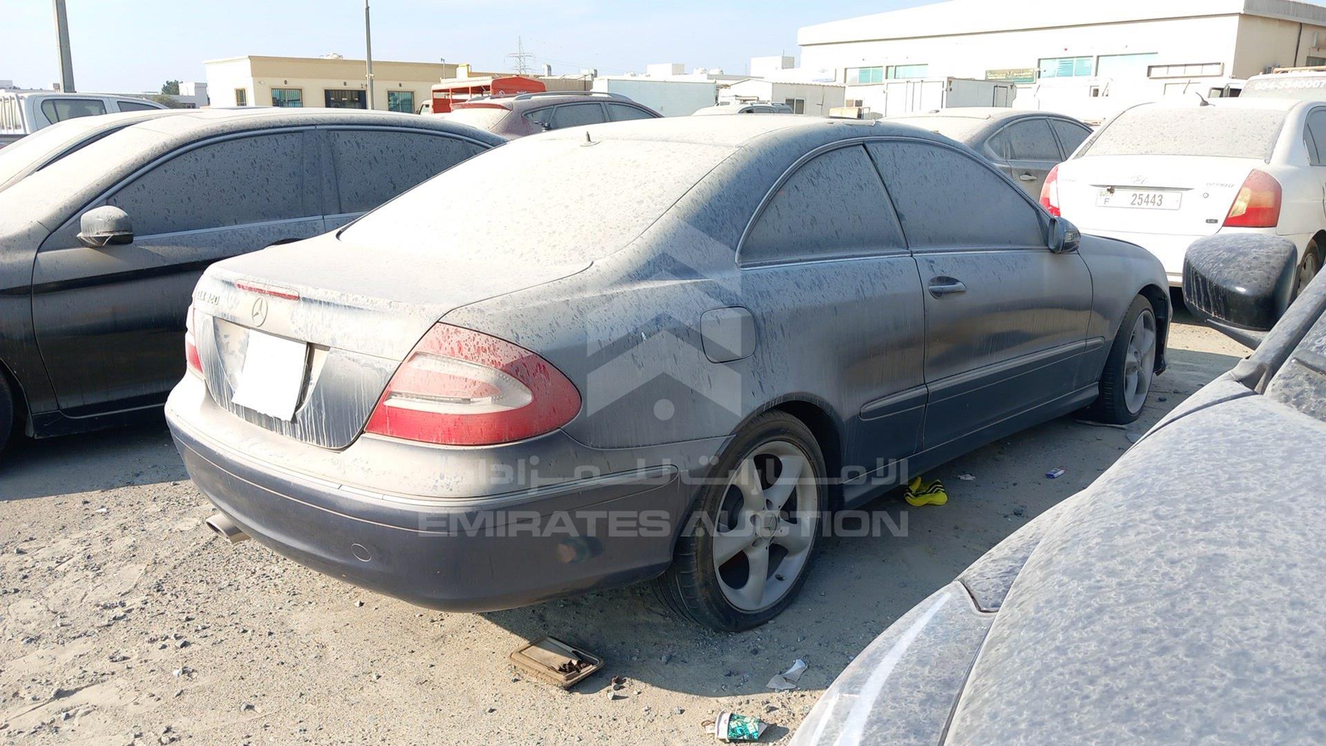 2005 MERCEDES CLK320 VIN: WDBTJ65J45F164949