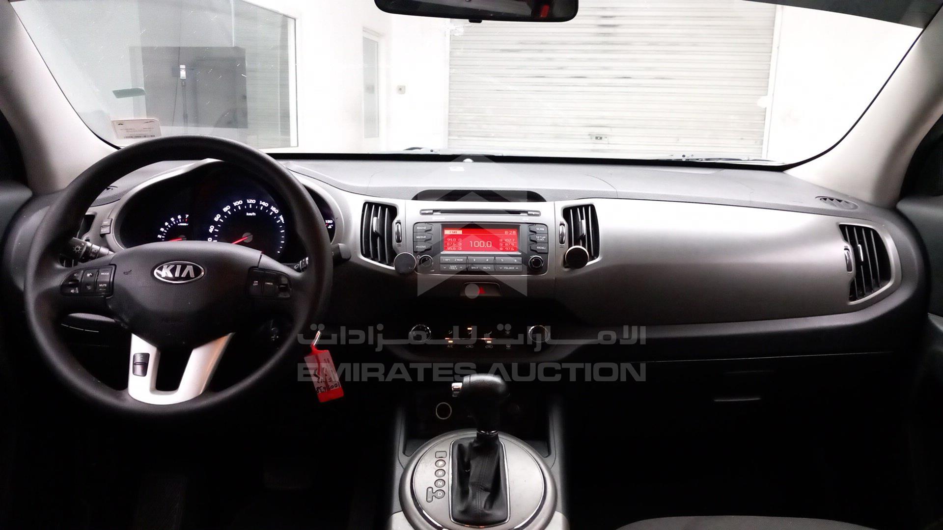 2015 KIA SPORTAGE VIN: U5YPB81A3FL602660