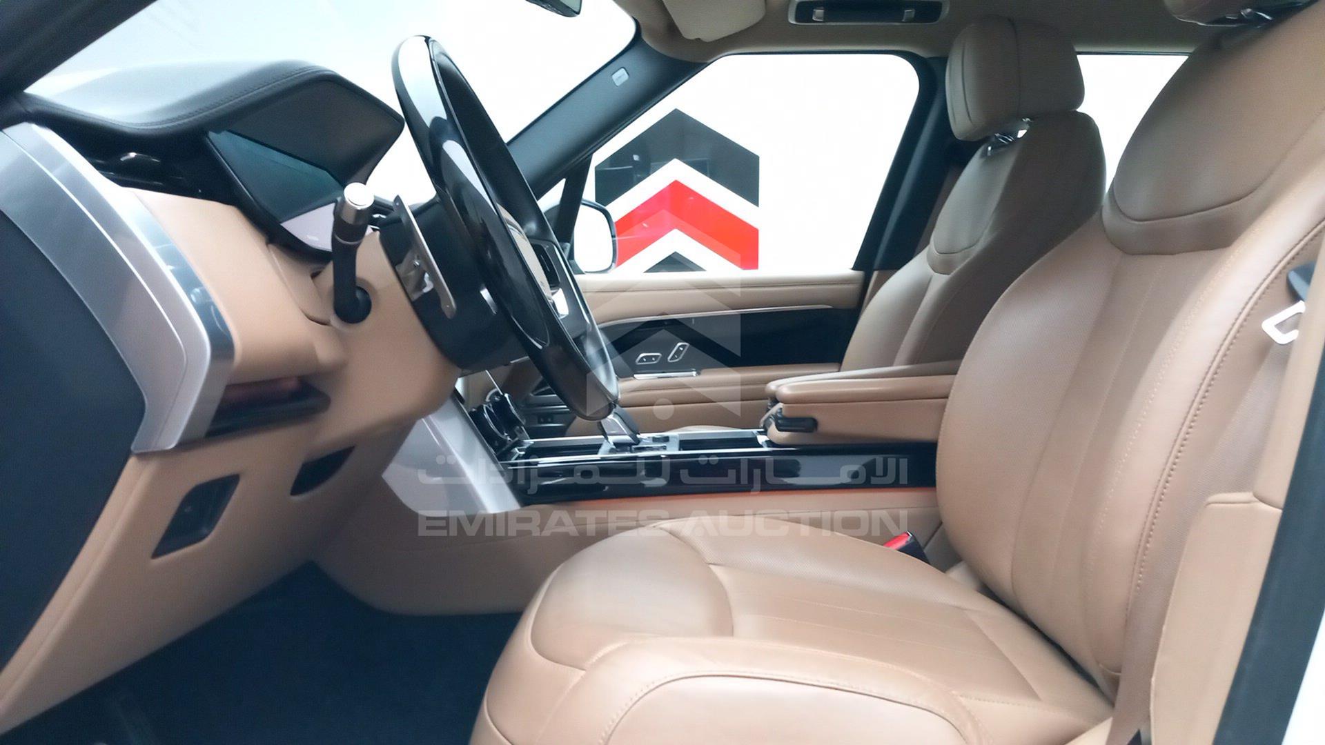 2022 RANGE ROVER VOGUE VIN: SALKA9B70NA007514