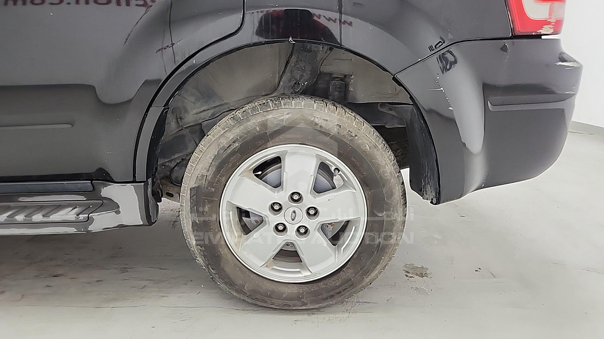 2009 FORD ESCAPE VIN: 1FMCU92G29KA22899