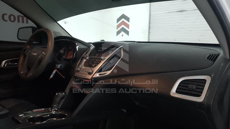 2GKAL8EK5H6183696 Auction: EmiratesAuction Lot: 405913 2GKAL8EK5H6183696 GMC Terrain 2017 WHITE Photo 30