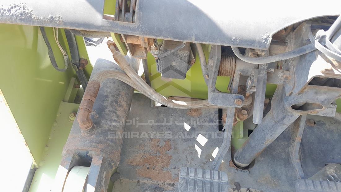 فورك لفت — نظم الترفيه وكاميرا المراقبة والملاحة — صورة 15